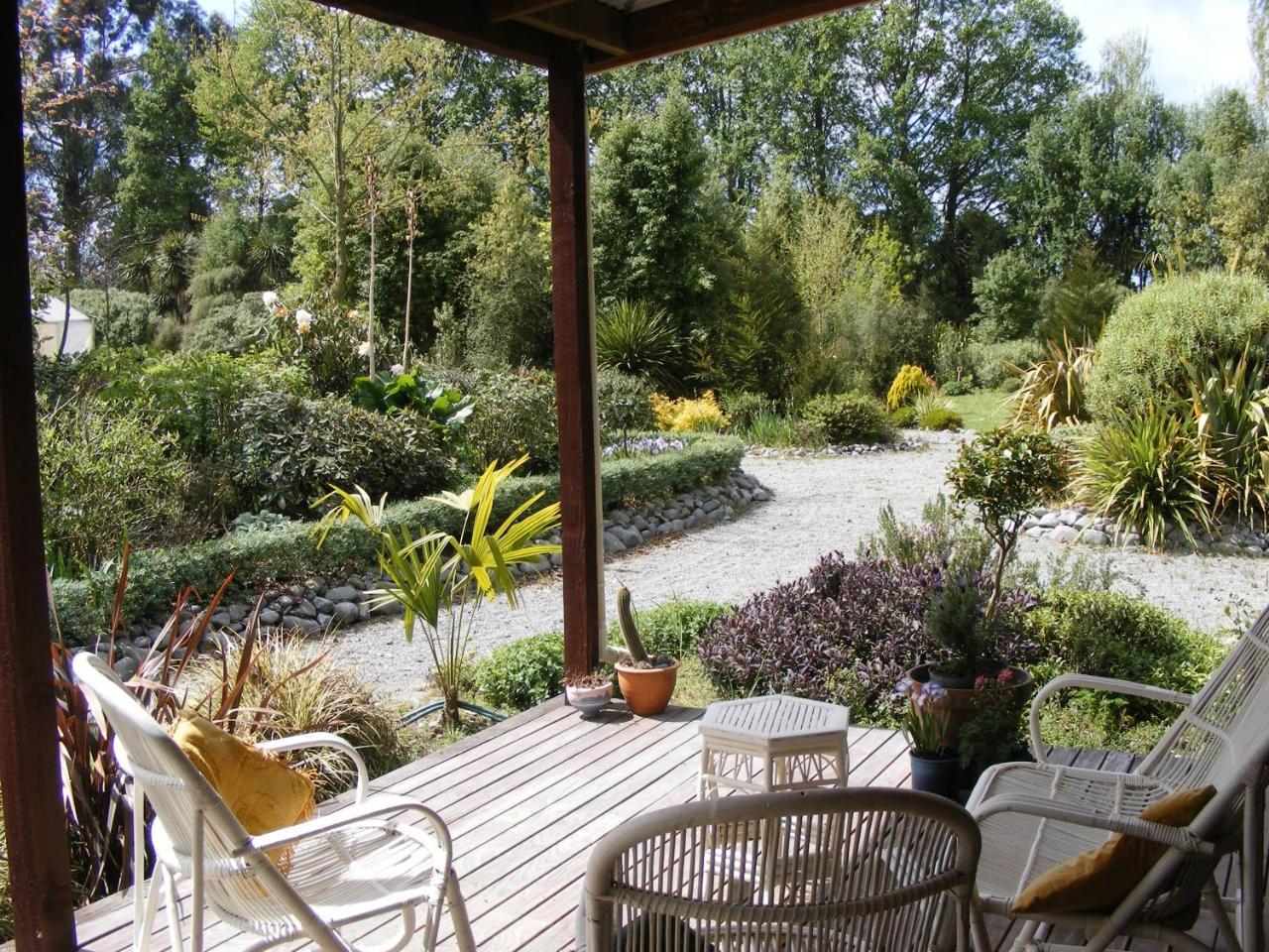 Orari Cottage Buitenkant foto