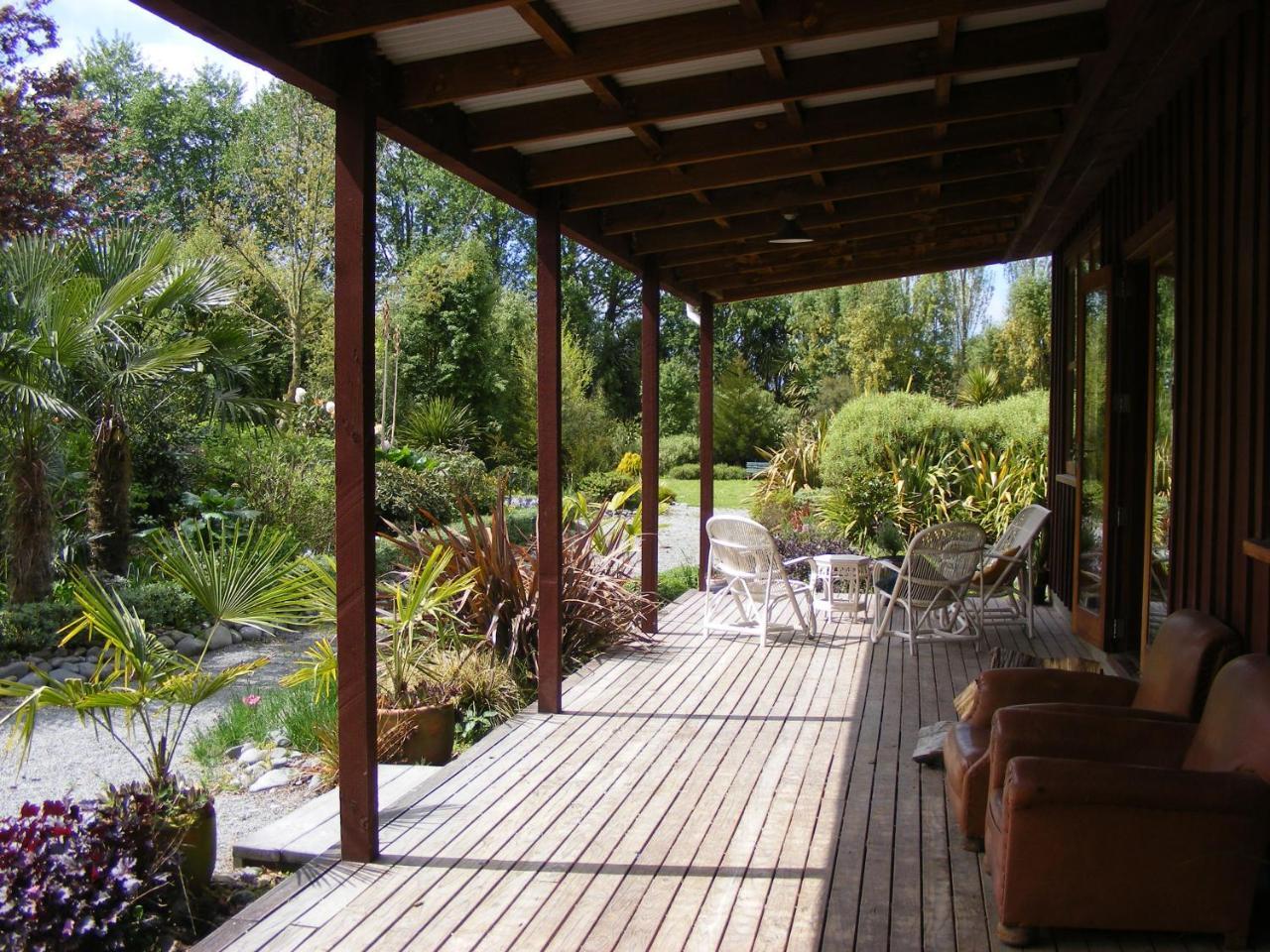 Orari Cottage Buitenkant foto